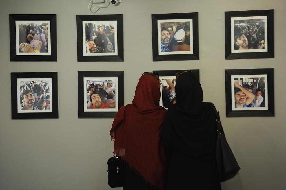 گزارش تصویری نمایشگاه انفرادی عکسهای احسان رأفتی با عنوان «تحت فشار» در گالری شماره یک فرهنگسرای ارسباران