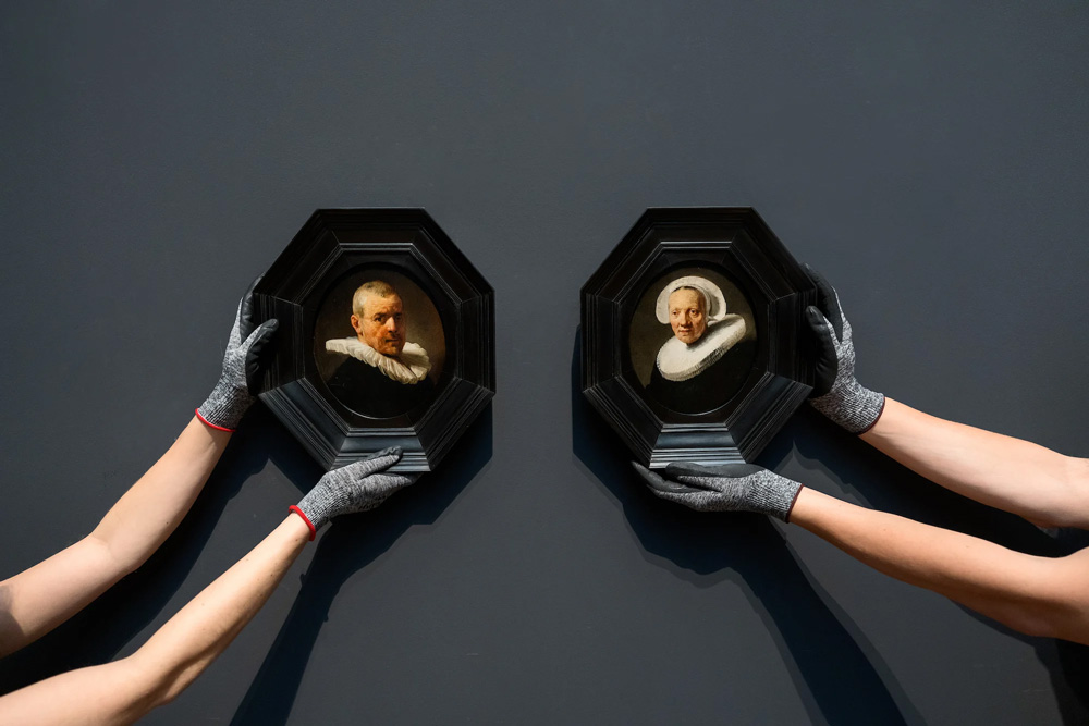 Long-lost Rembrandt portraits, thought to be the artist`s smallest, go on show in the Netherlands