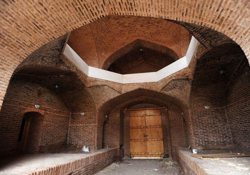ما روی گنج نشستهایم!