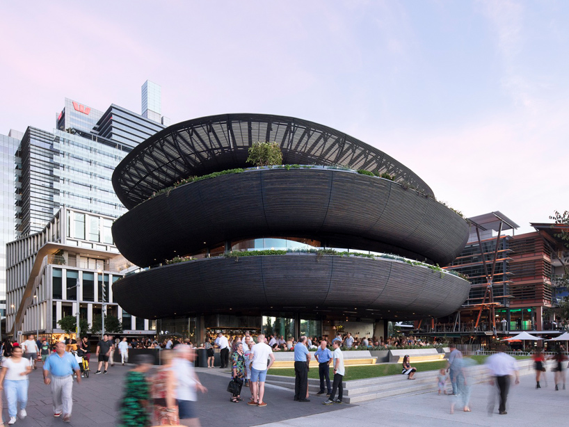 ترکیب چوب و گیاهان در نمای مجسمه مانند ساختمان barangaroo