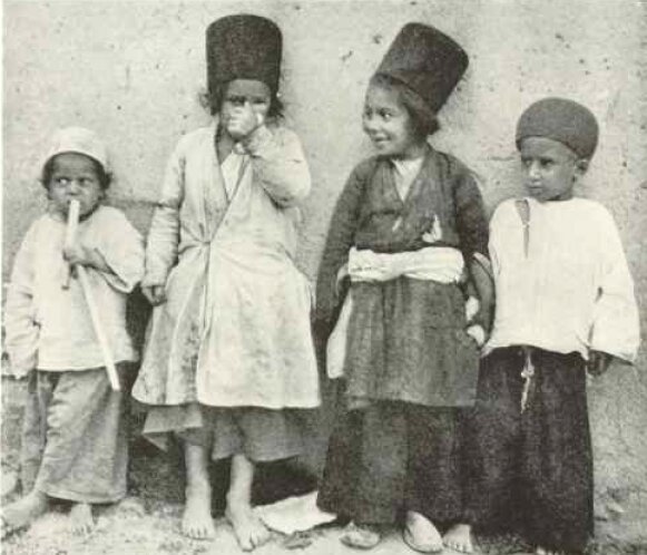 نگاهی به عکسهای صدساله نشنال جئوگرافیک از ایران