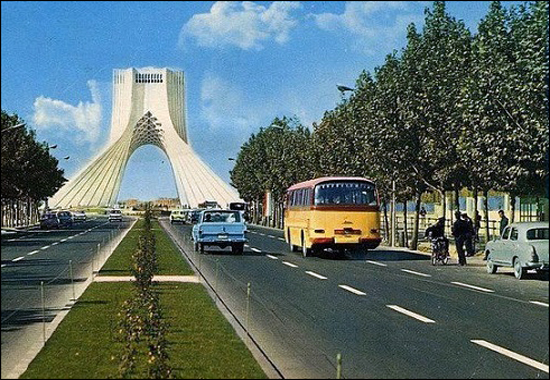 یازدهم آبان ۱۳۴۸؛ تولد برجی که نمیشد آن را بلندتر ساخت