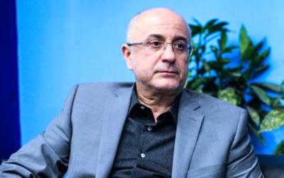 دفاع ملانوروزى از ارزشمدار بودن هنرمندان تجسمى / وقتی آمدم ۲۸۰ هنرمند با دولت قهر بودند